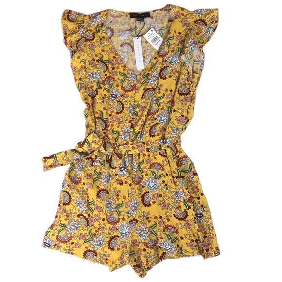 NWT Sanctuary Yellow Floral Flutter Sleeve Romper - Picture 2 of 13